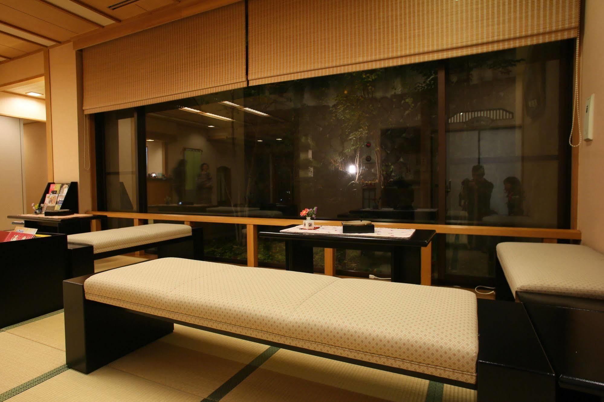 Hotel Ichinoyu Katei à Yamanouchi  Extérieur photo