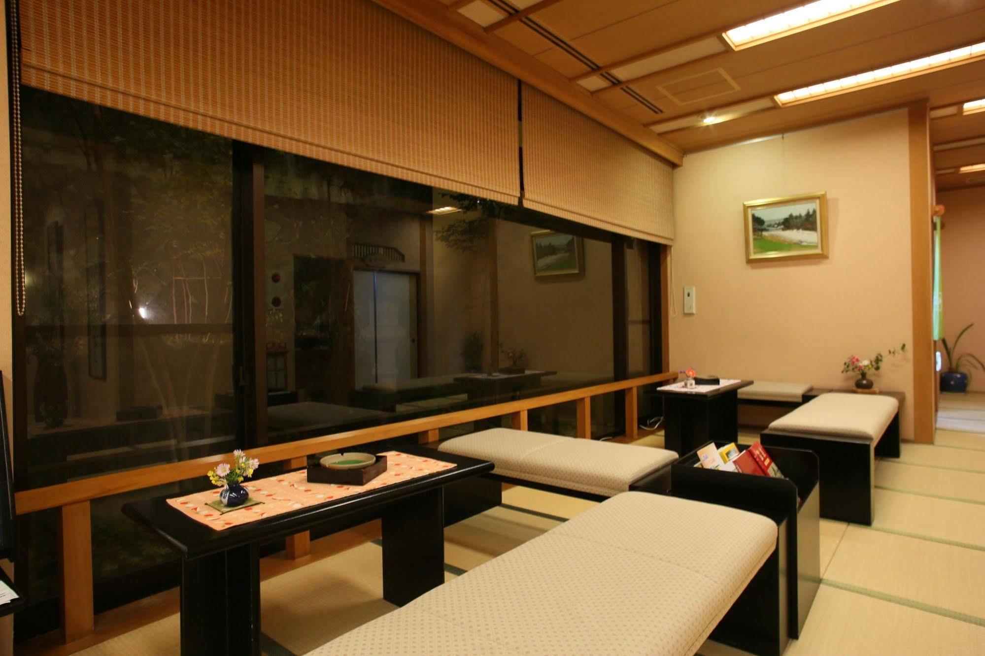 Hotel Ichinoyu Katei à Yamanouchi  Extérieur photo